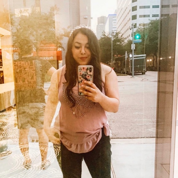 Meet Your Posher - Picture 7 of 12